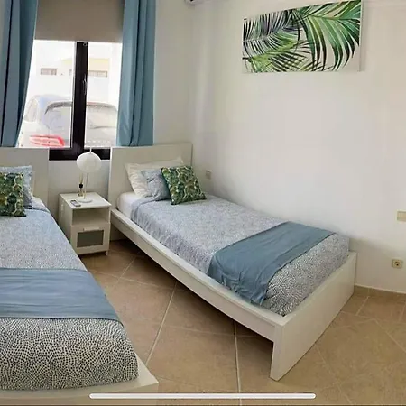 Hola Villa Playa Blanca (Lanzarote)