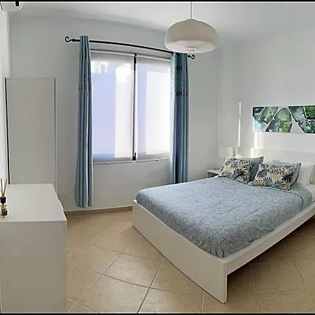 Hola Playa Blanca (Lanzarote)